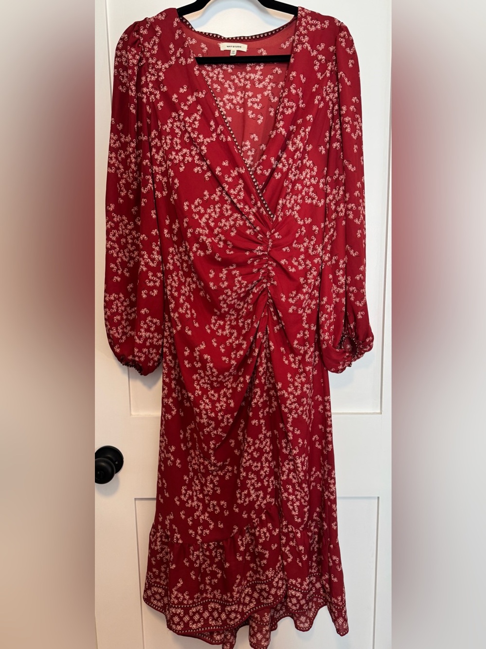Max Studio Floral Midi Dress in Red & White Size Medium
